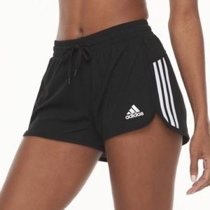 Women’s adidas Design 2 Move Knit Shorts